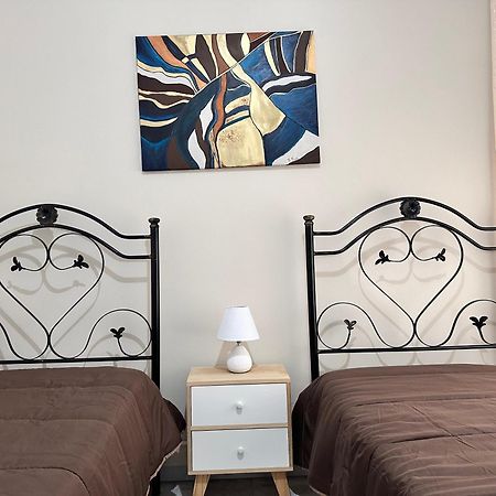 Pamir Casa Vacanze Appartamento Trapani Esterno foto