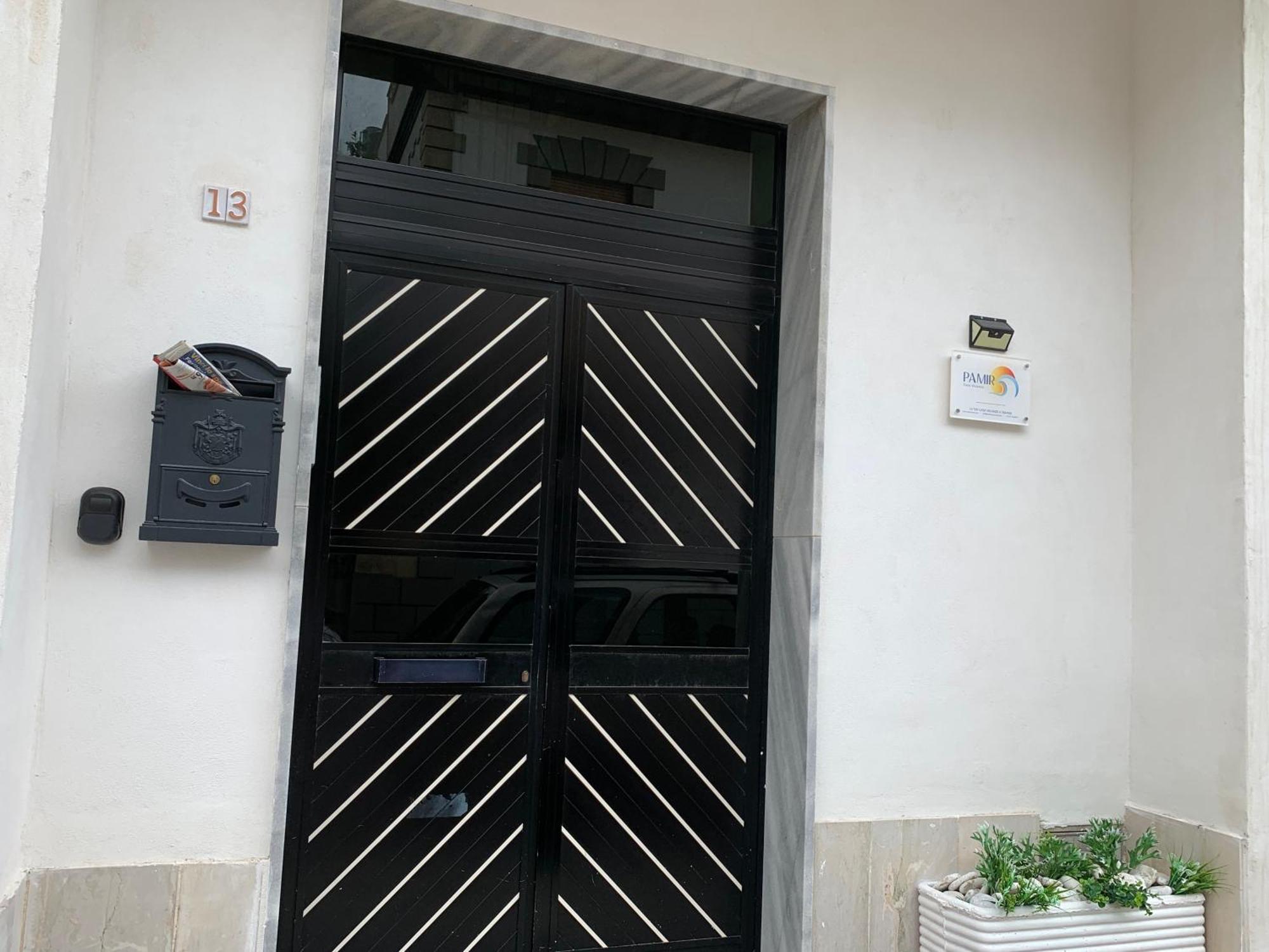 Pamir Casa Vacanze Appartamento Trapani Esterno foto